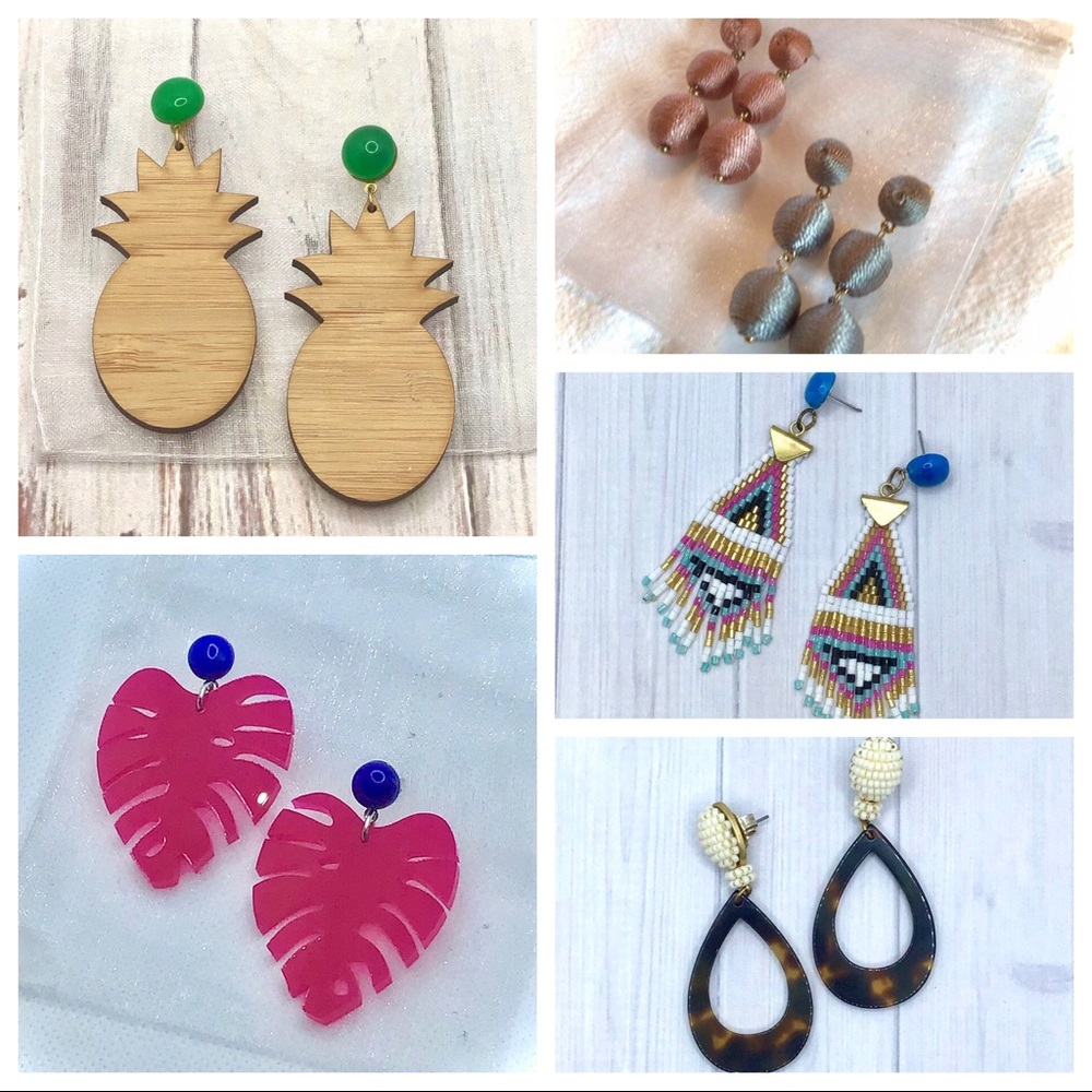 ⭐️ Bundle of earrings - Brands such as Katie Bartels and Loft
